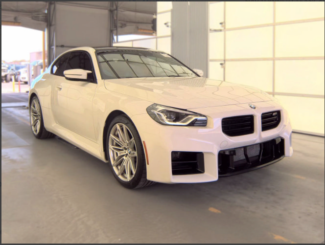 Used 2026 BMW M2 w/ Lighting Package RWD image 5