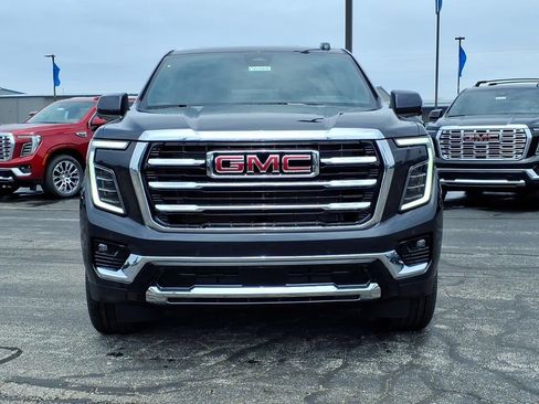 New 2026 GMC Yukon Elevation w/ Elevation Premium Package AWD/4WD image 2