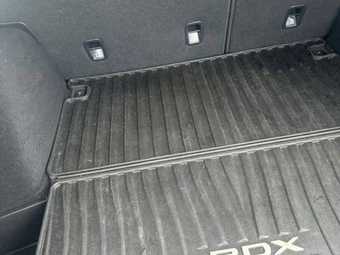 Used 2022 Acura RDX FWD w/ Technology Package image 3