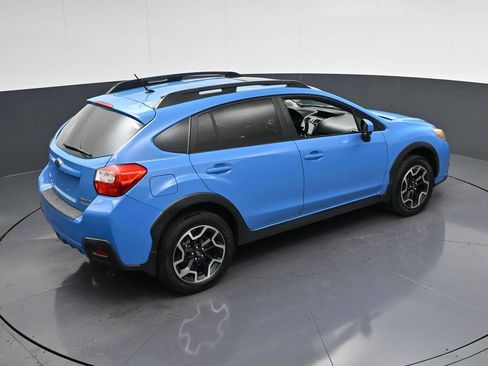 Used 2016 Subaru Crosstrek 2.0i Premium w/ Moonroof Package AWD/4WD image 18