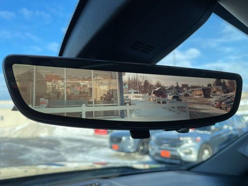 Used 2020 Chevrolet Silverado 1500 LTZ w/ LTZ Plus Package image 15