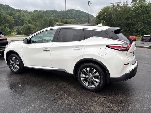 Used 2017 Nissan Murano SV AWD/4WD image 3