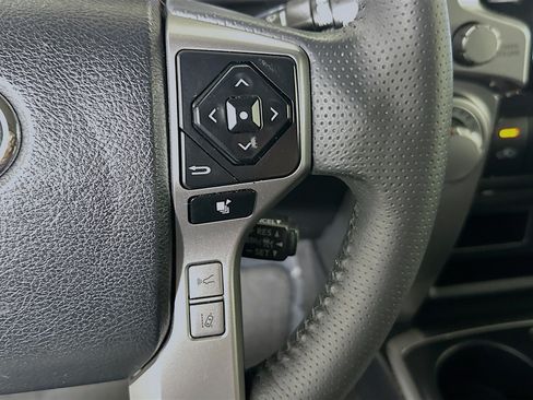 Used 2022 Toyota 4Runner TRD Sport RWD image 17