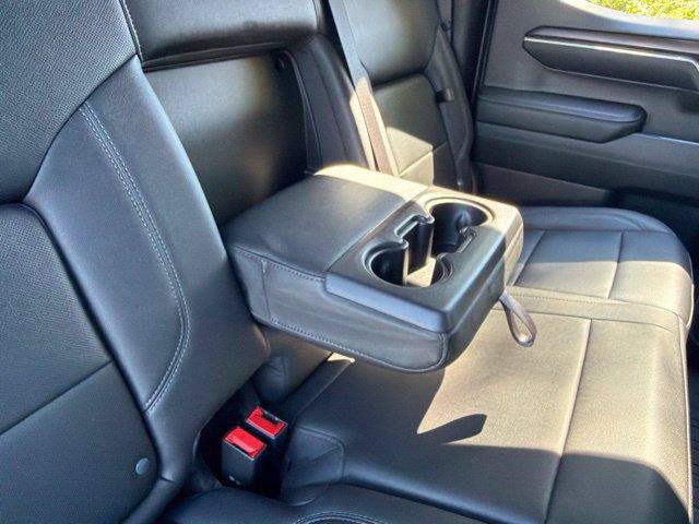 Used 2023 GMC Sierra 1500 SLT w/ SLT Premium Package AWD/4WD image 23