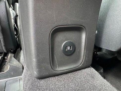 Used 2025 Ford Escape Active AWD/4WD image 43