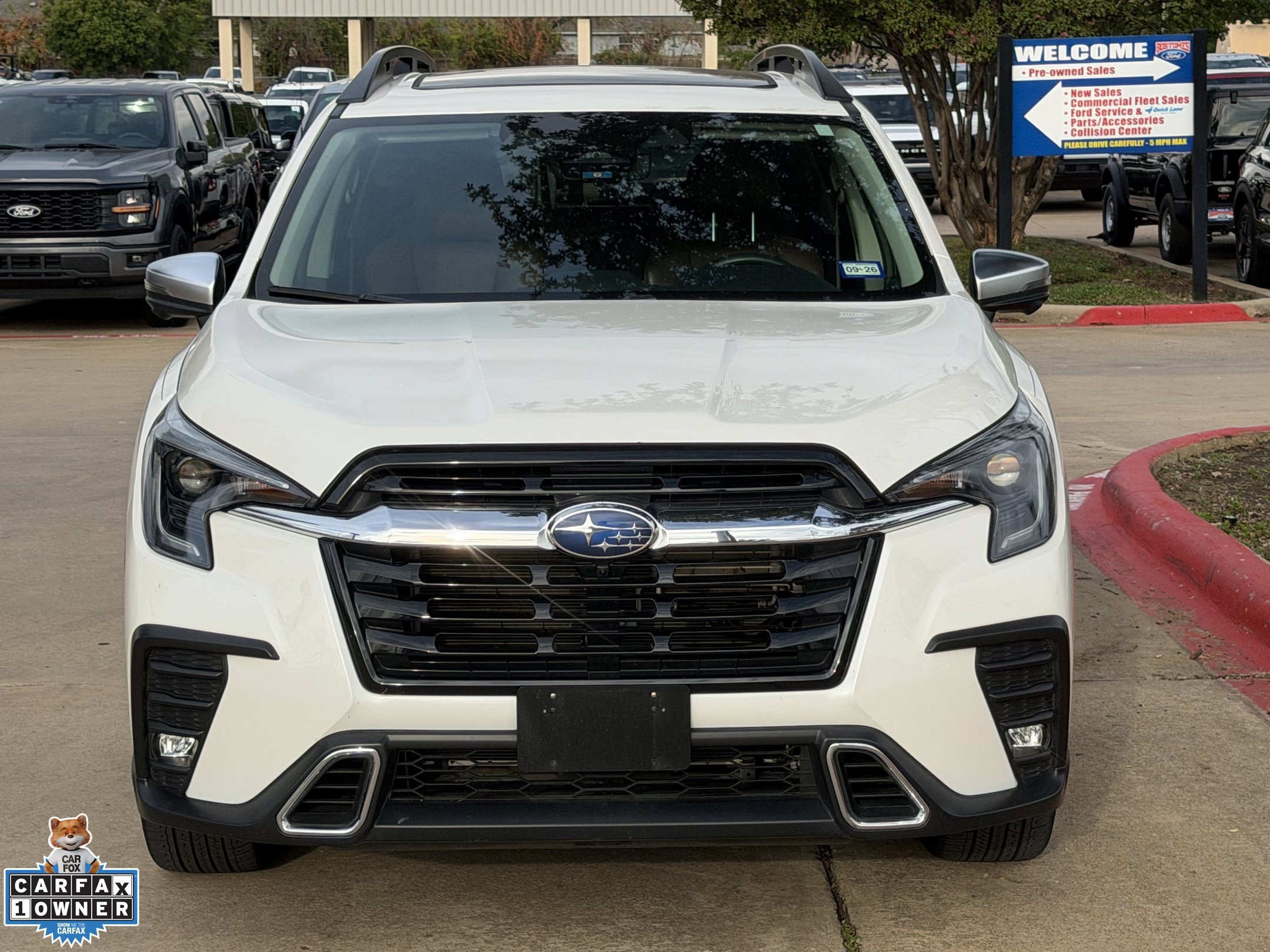 Used 2023 Subaru Ascent Touring AWD/4WD image 7