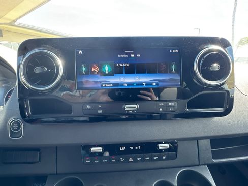 New 2025 Mercedes-Benz Sprinter 2500 image 24