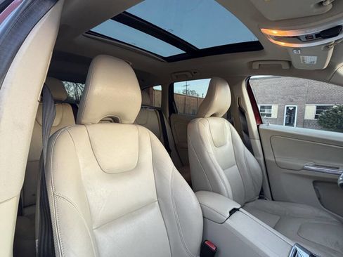 Used 2015 Volvo XC60 T5 image 13