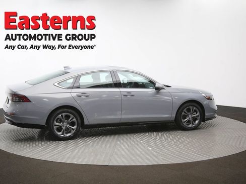 Used 2025 Honda Accord EX-L image 45