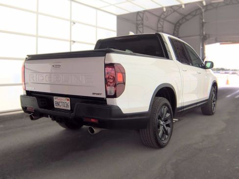 Used 2024 Honda Ridgeline Sport image 3