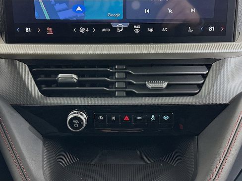 New 2026 Ford Explorer ST-Line w/ ST-Line Street Pack image 17