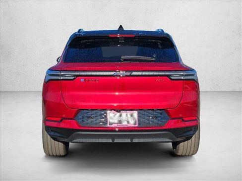 New 2026 Chevrolet Equinox EV RS image 8
