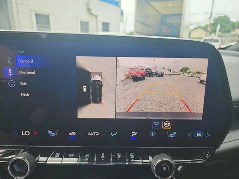 Used 2024 Chevrolet Blazer EV LT AWD/4WD image 20