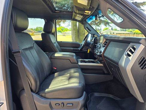 Used 2013 Ford F350 Lariat w/ Lariat Ultimate Pkg AWD/4WD image 14