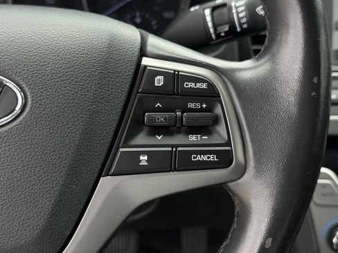 Used 2017 Hyundai Elantra Limited w/ Limited Ultimate Package 09 FWD image 15
