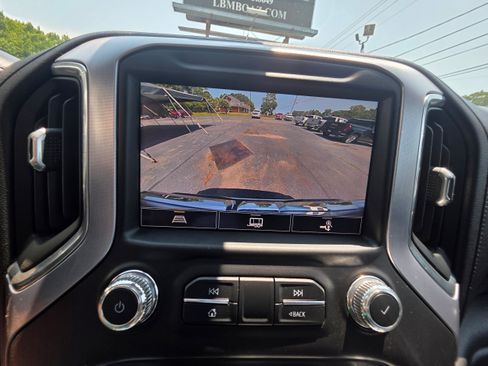 Used 2021 GMC Sierra 1500 SLT w/ SLT Premium Plus Package AWD/4WD image 12