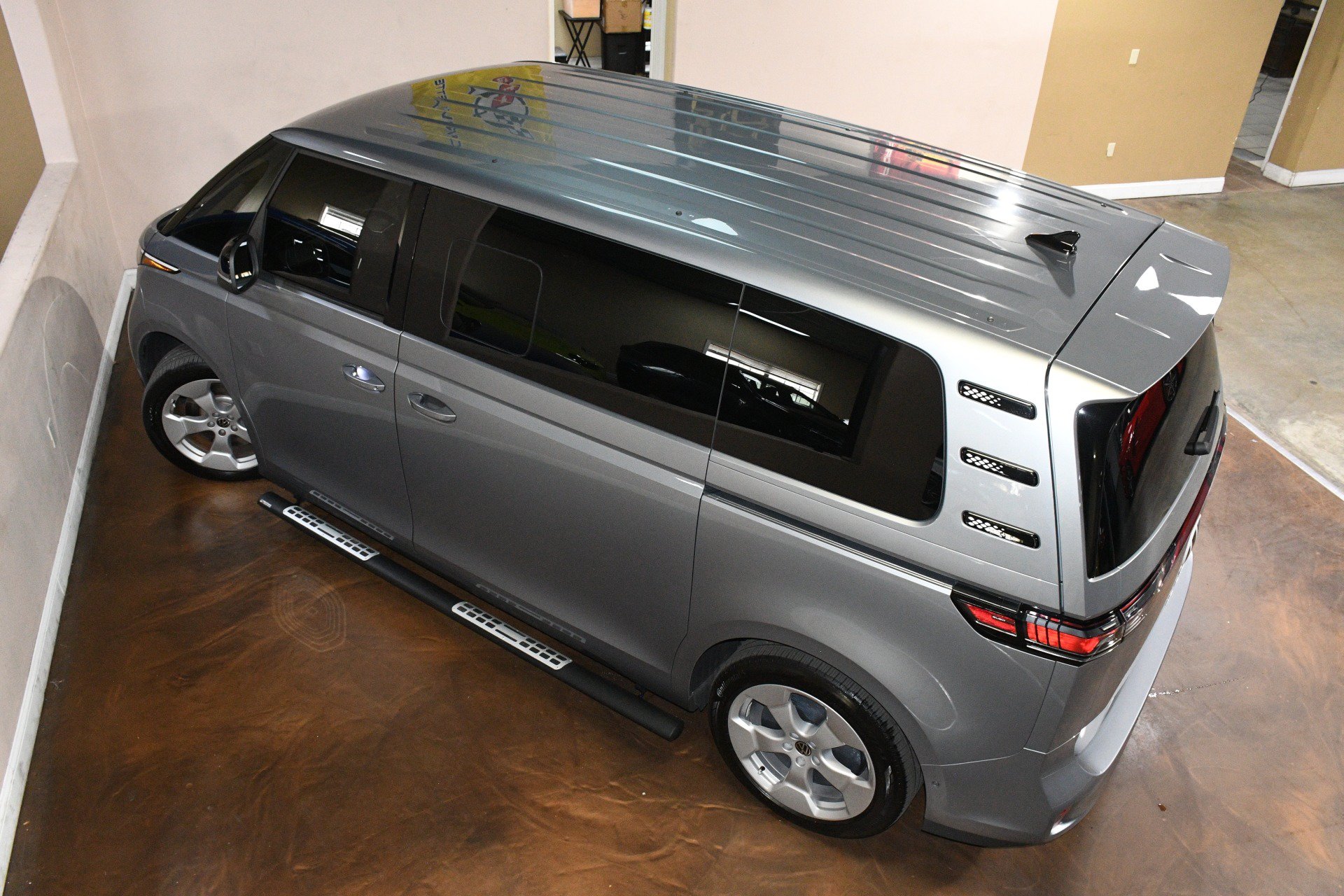 Used 2025 Volkswagen ID. Buzz Pro S RWD image 76