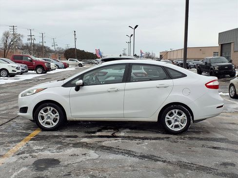 Used 2016 Ford Fiesta SE image 19