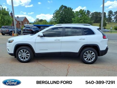 Used 2021 Jeep Cherokee Latitude Lux w/ Comfort/Convenience Group AWD/4WD image 8