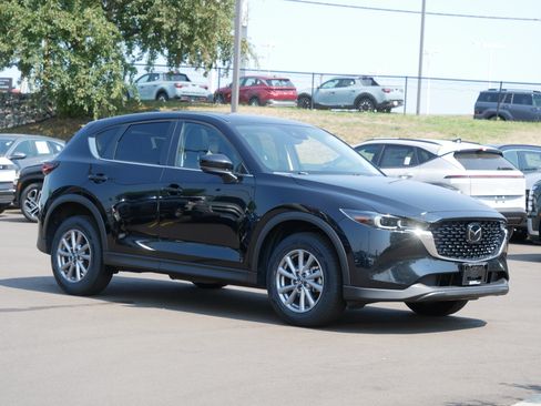 Used 2023 MAZDA CX-5 AWD 2.5 S image 4