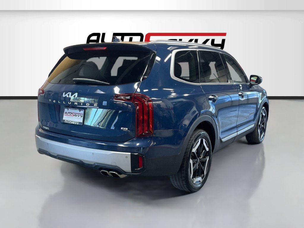 Used 2023 Kia Telluride S AWD/4WD image 7