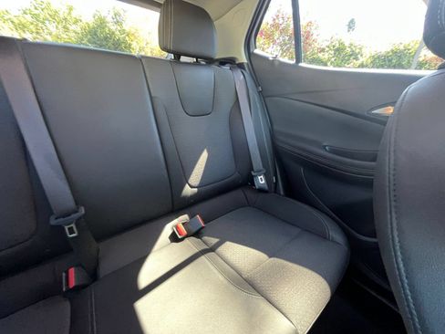 Used 2025 Buick Encore GX Preferred FWD image 34