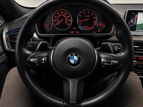Used 2015 BMW X5 xDrive50i AWD/4WD image 32