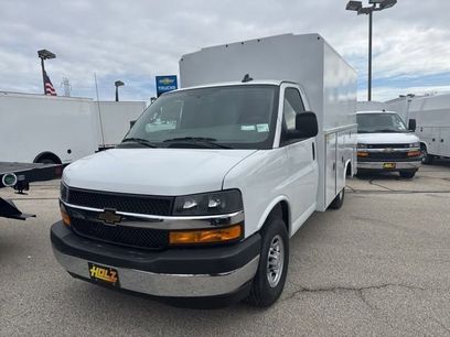 New 2025 Chevrolet Express 3500 w/ Power Convenience Package