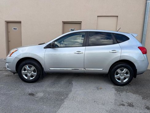 Used 2011 Nissan Rogue S image 13