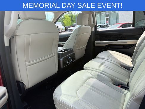 Used 2018 Ford Expedition Platinum AWD/4WD image 20