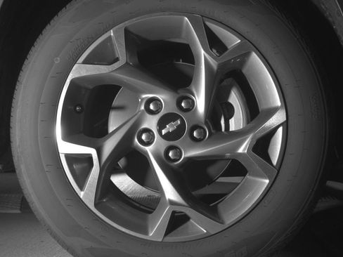 Used 2025 Chevrolet Trax LT w/ LT Convenience Package image 13