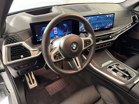 Certified 2025 BMW X5 M60i w/ Parking Assistance Package AWD/4WD image 4