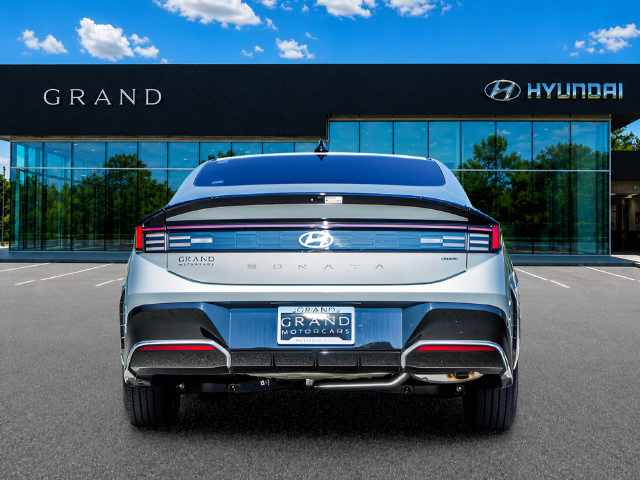 Certified 2025 Hyundai Sonata SEL FWD image 5