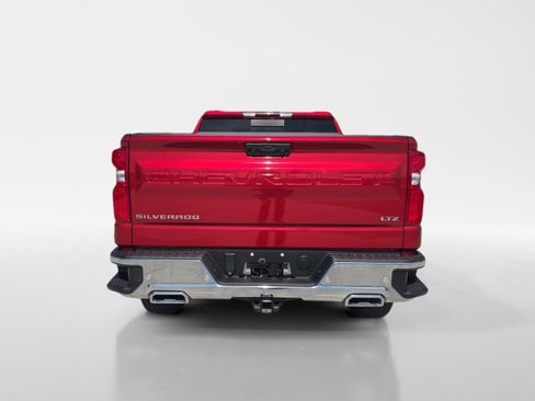 Used 2025 Chevrolet Silverado 1500 LTZ w/ Z71 Off-Road Package image 4