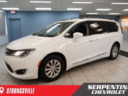 Used 2017 Chrysler Pacifica Touring-L