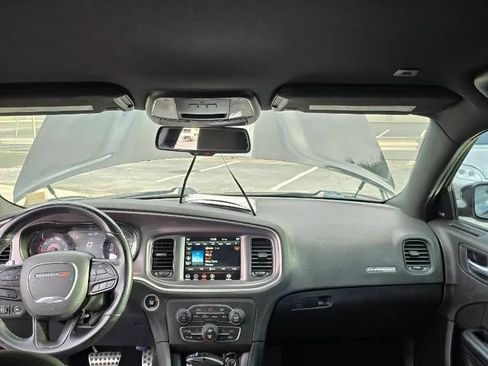 Used 2022 Dodge Charger R/T w/ Blacktop Package image 12