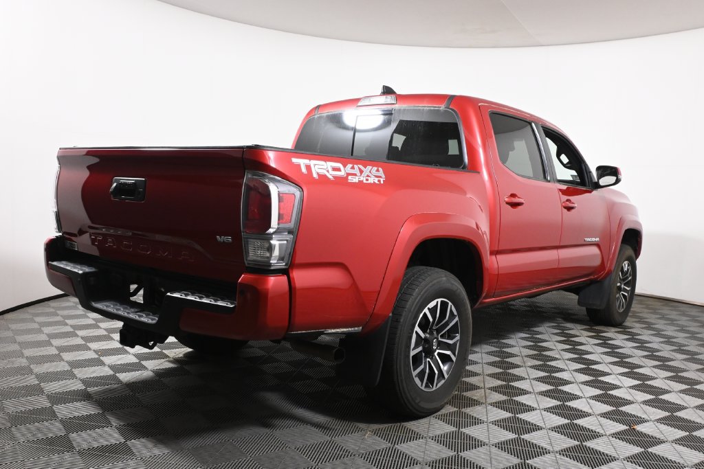 Used 2022 Toyota Tacoma TRD Sport w/ Technology Package AWD/4WD image 11
