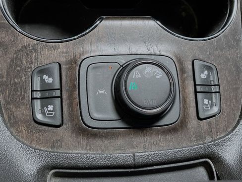 Used 2023 GMC Acadia Denali AWD/4WD image 21