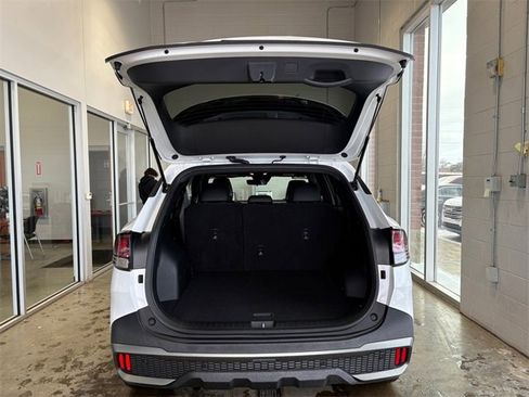 Used 2023 Kia Sportage X-Line image 14
