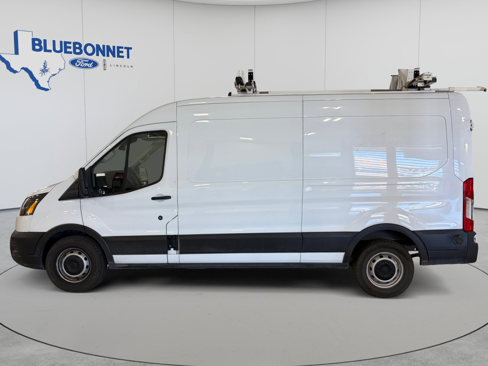 Used 2020 Ford Transit 250 Medium Roof w/ Upfitter Package RWD image 6