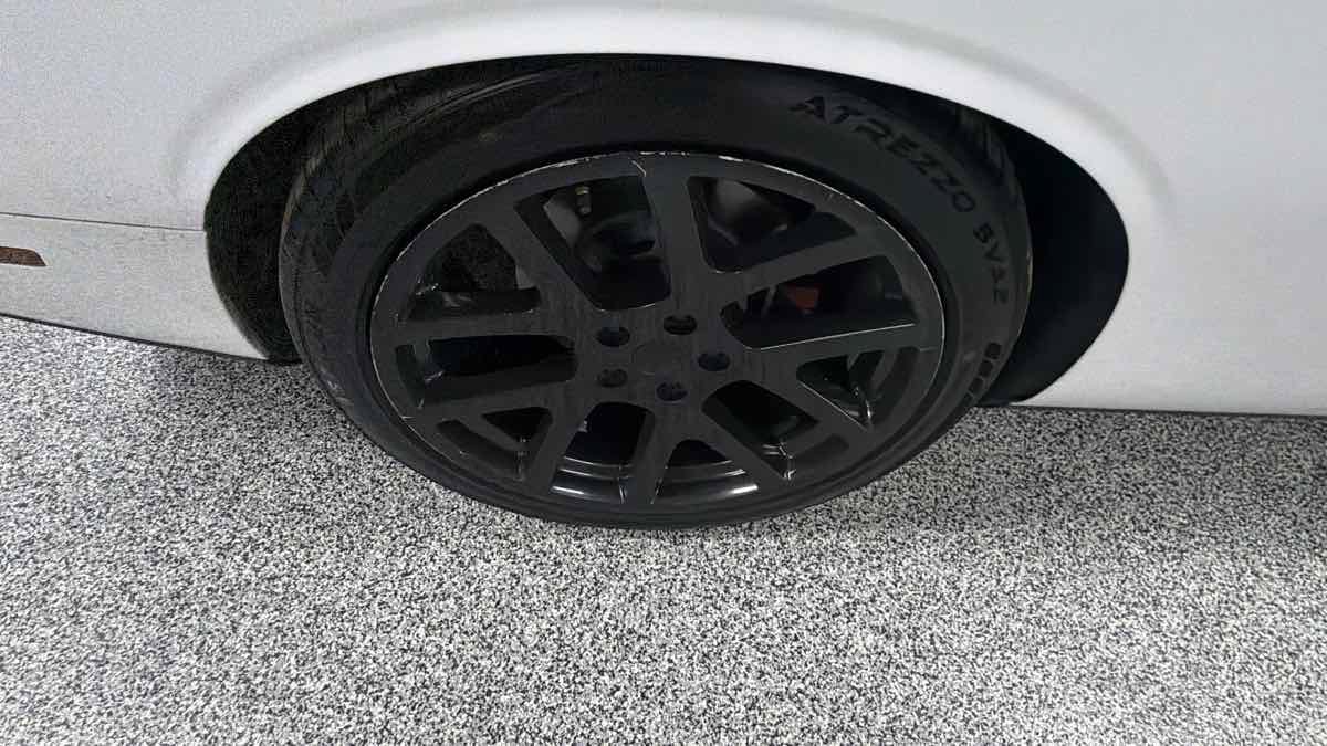Used 2017 Dodge Challenger R/T RWD image 24