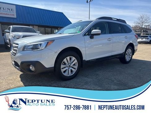 Used 2017 Subaru Outback 2.5i Premium w/ Popular Package #1 AWD/4WD image 1
