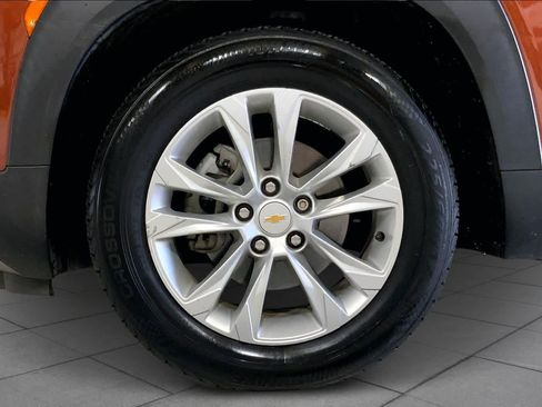 Used 2021 Chevrolet TrailBlazer LS image 11