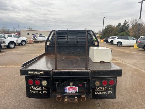 Used 2012 Ford F250 Lariat image 3