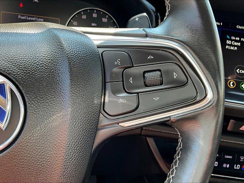 Used 2022 Buick Envision Preferred image 22