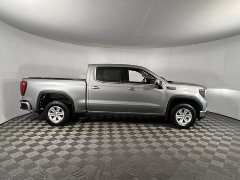 Used 2024 GMC Sierra 1500 SLE image 5