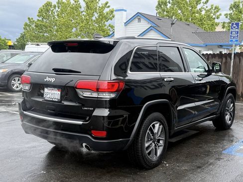 Used 2020 Jeep Grand Cherokee Limited w/ Luxury Group II RWD image 4