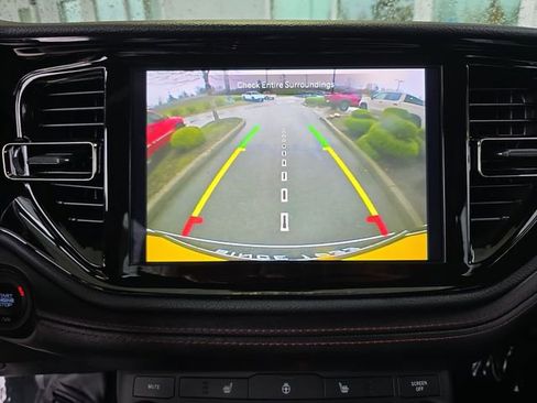 Used 2022 Dodge Durango R/T image 16