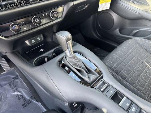 Used 2026 Honda HR-V LX image 14