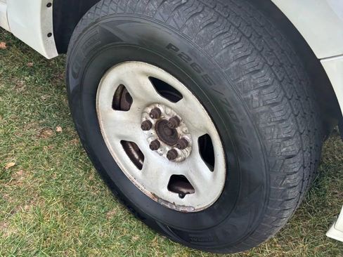 Used 2008 Ford Expedition XLT image 19